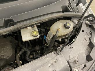 Renault Master 35 2.3 dCi Autom. 110kw L2H2 Navi Airco picture 16