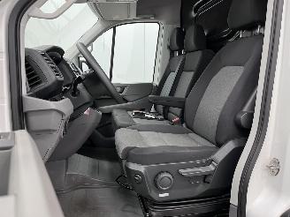 Volkswagen Crafter 2.0 TDI DSG L3H3  Airco picture 8