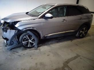 Démontage voiture Peugeot 3008 1.2 THP 2019/4