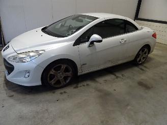 Peugeot 308 CC 1.6 VTI picture 2