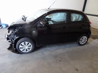 Peugeot 108 1.0 VVT-I picture 1