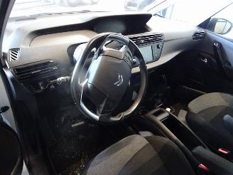 Citroën C4-picasso 1.2 THP AUTOMAAT picture 6