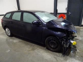 demontáž osobní automobily Peugeot 308 1.2 thp 2015/8