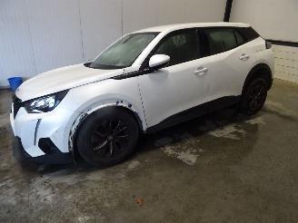 demontáž osobní automobily Peugeot 2008 1.2 THP 2021/5