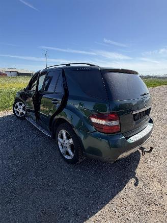 Mercedes ML 320 CDI picture 4