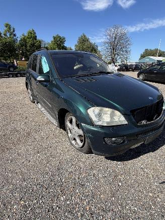 Mercedes ML 320 CDI picture 2