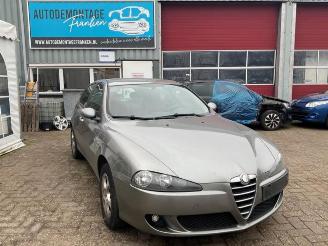 Uttjänta bilar auto Alfa Romeo 147 147 (937), Hatchback, 2000 / 2010 1.6 Twin Spark 16V 2005/8