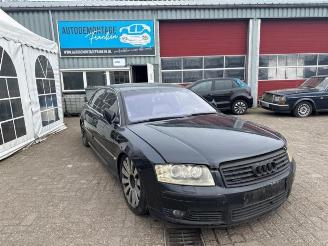 Vrakbiler auto Audi A8 A8 (D3), Sedan, 2002 / 2010 4.2 V8 40V Quattro 2004/4