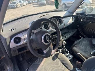 Mini Mini Mini One/Cooper (R50), Hatchback, 2001 / 2007 1.6 16V One picture 4