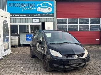 Vrakbiler auto Mitsubishi Colt Colt (Z2/Z3), Hatchback, 2004 / 2012 1.3 16V 2004/11