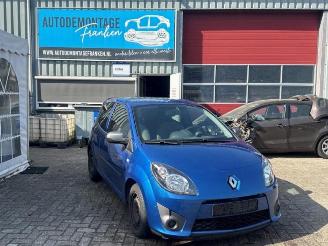 Vrakbiler auto Renault Twingo Twingo II (CN), Hatchback 3-drs, 2007 / 2014 1.2 16V 2011/2