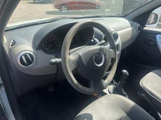 Dacia Sandero Sandero I (BS), Hatchback, 2008 / 2013 1.2 16V picture 4