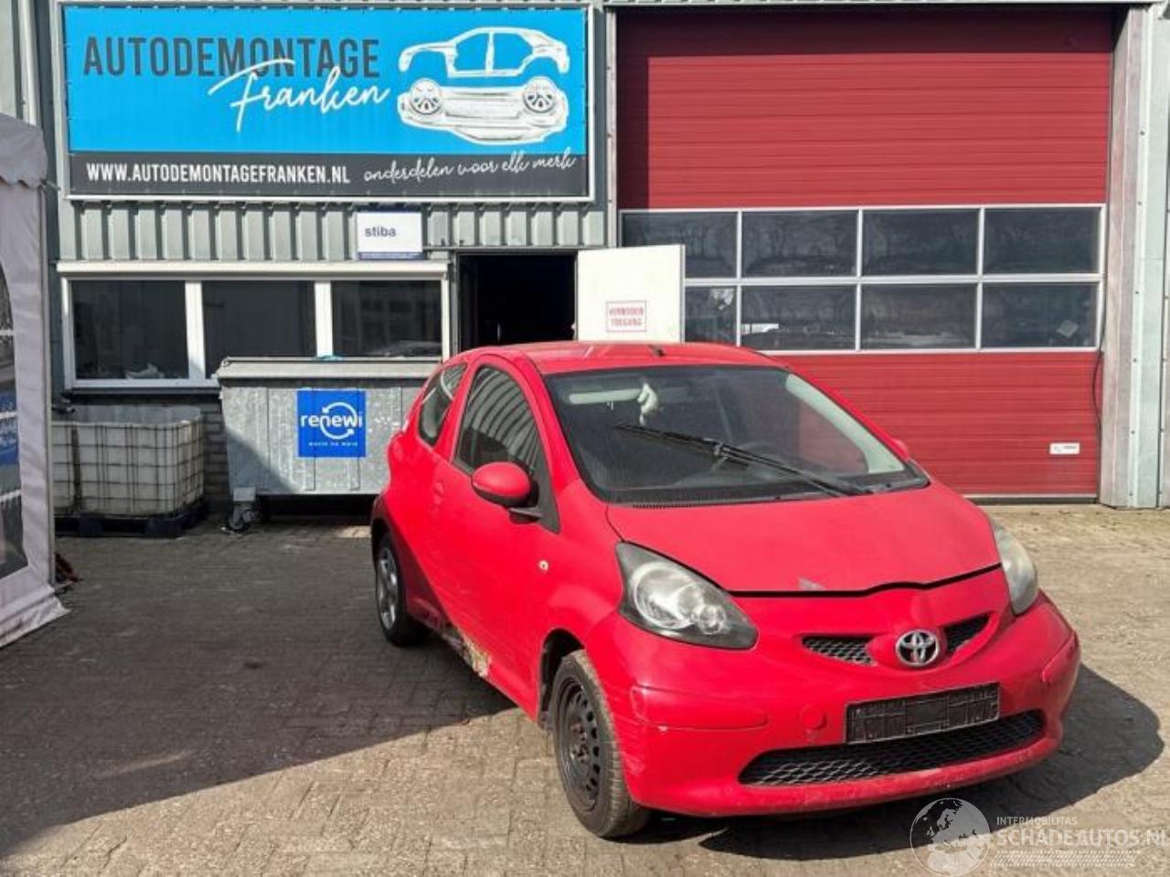 Toyota Aygo Aygo (B10), Hatchback, 2005 / 2014 1.0 12V VVT-i