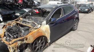 Auto da rottamare Volvo V-40 V40 Cross Country (MZ), Hatchback 5-drs, 2012 / 2019 2.0 D2 16V 2015/9