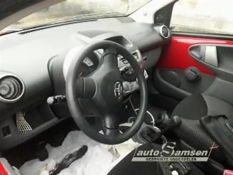 Toyota Aygo Aygo (B10), Hatchback, 2005 / 2014 1.0 12V VVT-i picture 5