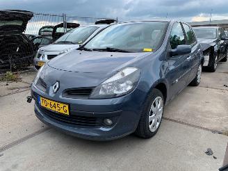 Auto incidentate Renault Clio  2006/1