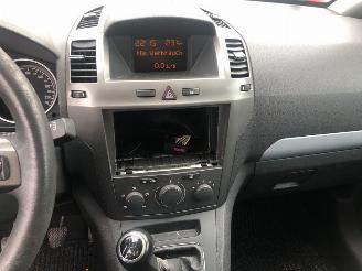 Opel Zafira  picture 8