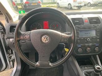 Volkswagen Jetta 2.0 16V FSI Sedan 4Dr Benzine 1.984cc 110kW (150pk) FWD 2005-12/2008-06 (1K2) BVY; EURO4 picture 9