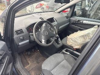 Opel Zafira  picture 6