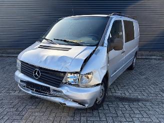 skadebil auto Mercedes Vito  2002/11