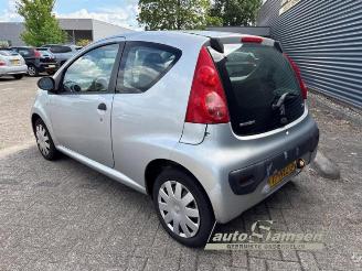 Peugeot 107 107, Hatchback, 2005 / 2014 1.0 12V picture 7