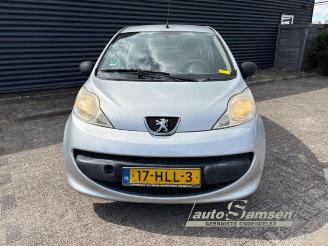 Peugeot 107 107, Hatchback, 2005 / 2014 1.0 12V picture 2