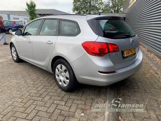 Opel Astra Astra J Sports Tourer (PD8/PE8/PF8), Combi, 2010 / 2015 1.4 16V ecoFLEX picture 3