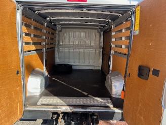 Peugeot Boxer 2.2 BLUEHDI 88KW L2H1 LANG LAADKLEP LBW KLIMA picture 13