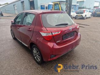 Toyota Yaris Yaris III (P13), Hatchback, 2010 / 2020 1.5 16V Dual VVT-iE picture 2