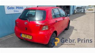 Toyota Yaris Yaris II (P9), Hatchback, 2005 / 2014 1.0 12V VVT-i picture 4