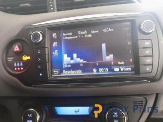 Toyota Yaris Yaris III (P13), Hatchback, 2010 / 2020 1.5 16V Hybrid picture 9