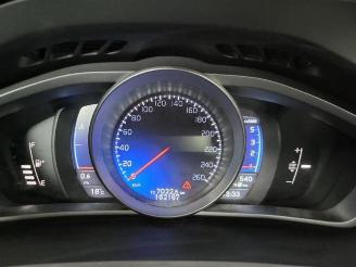 Volvo V-40 V40 (MV), Hatchback 5-drs, 2012 / 2019 2.0 D2 16V picture 8