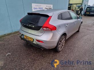 Volvo V-40 V40 (MV), Hatchback 5-drs, 2012 / 2019 2.0 D4 16V picture 1