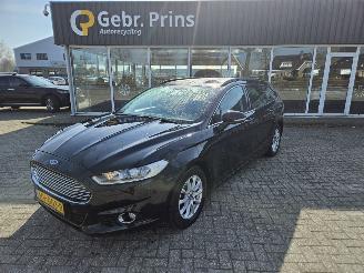 skadebil auto Ford Mondeo 1.0 EcoBoost 12V Combi/o  Benzine 998cc 92kW (125pk) FWD 2016/1