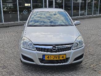 Opel Astra 1.6 16V Hatchback 4Dr Benzine 1.598cc 85kW (116pk) FWD picture 3