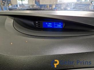 Hyundai I-20 i20, Hatchback, 2008 / 2015 1.1 CRDi VGT 12V picture 13