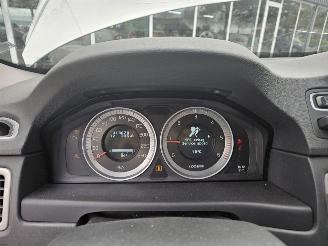 Volvo V-70 2.0 D3 20V Combi/o  Diesel 1.984cc 120kW (163pk) FWD picture 14