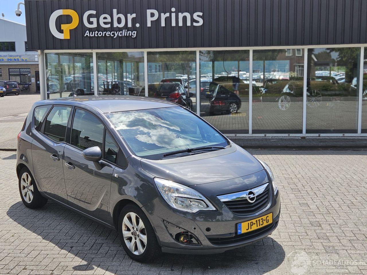 Opel Meriva 1.4 16V Ecotec MPV  Benzine 1.398cc 74kW (101pk) FWD
