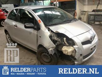 Toyota Yaris Yaris II (P9), Hatchback, 2005 / 2014 1.0 12V VVT-i picture 7