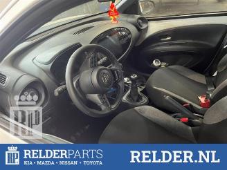 Toyota Aygo Aygo X, Hatchback, 2022 1.0 12V VVT-i picture 9