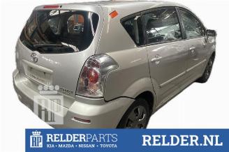 Toyota Corolla-verso Corolla Verso (R10/11), MPV, 2004 / 2009 1.8 16V VVT-i picture 3