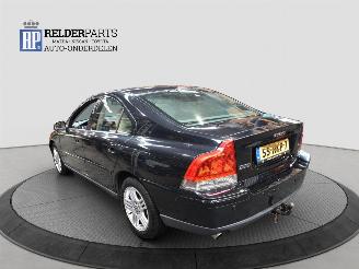 Volvo S-60 2.4 D5  20V picture 3