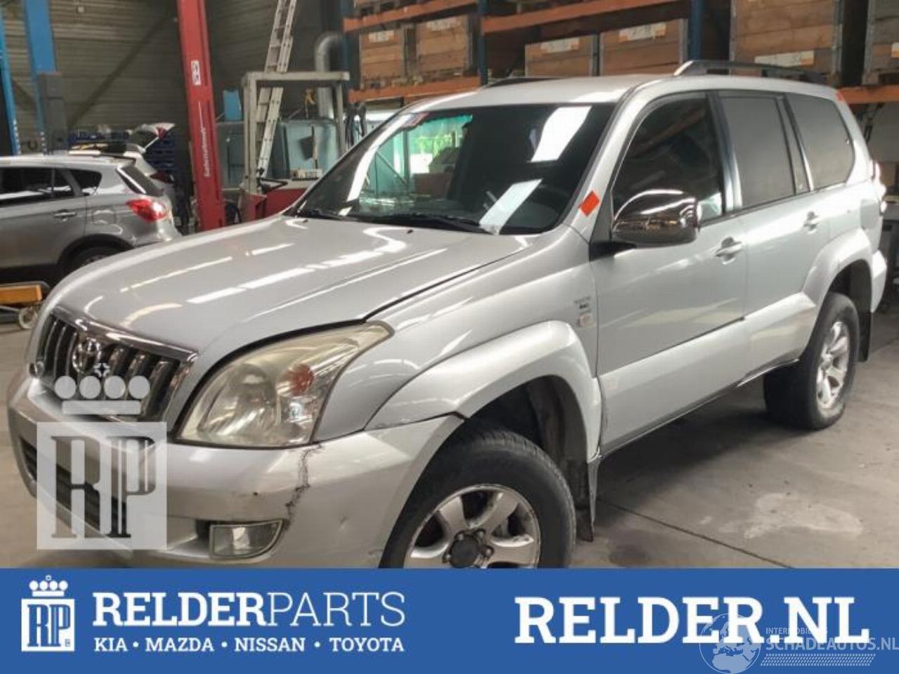 Toyota Landcruiser Land Cruiser (J12), Terreinwagen, 2002 / 2010 3.0 D-4D 16V