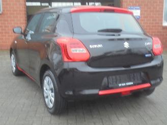 Suzuki Swift Comfort Smart Hybrid, Airco, Cruise control, Brake assist picture 5