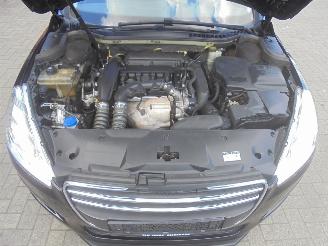 Peugeot 508 SW 1.6i HTP Executive 156pk Automaat picture 18