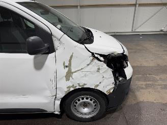 Opel Vivaro 2.0CDTI 90kW L2H1 DC Navi Edition picture 15