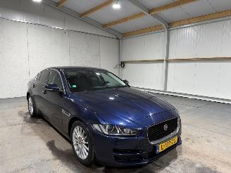 Jaguar XE 2.0D 120kW Portfolio Clima Navi picture 3