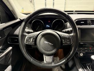 Jaguar XE 2.0D 120kW Portfolio Clima Navi picture 14