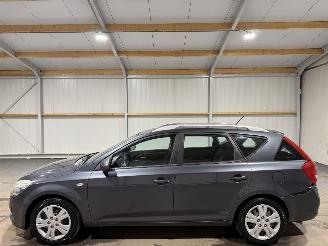 Kia Cee d 1.4CVVT 66kW Clima X-Ecutive picture 8