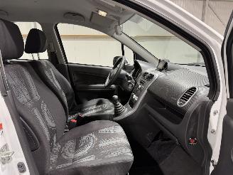 Opel Agila 1.0 50kW Airco Navigatie Edition picture 22